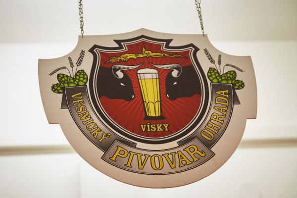 Znak minipivovaru Vísky