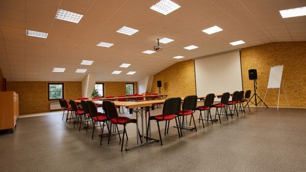 Konferenční sál a kongresové centrum Agrocentru Ohrada