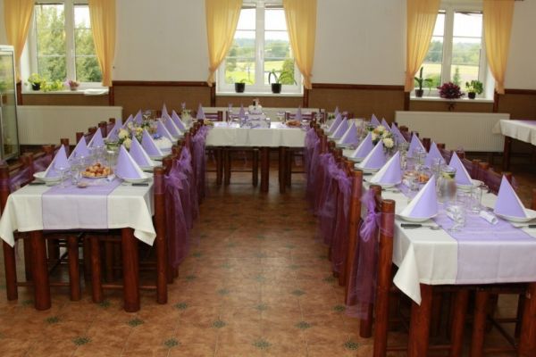 Svatební hostina v Agrocentru Ohrada