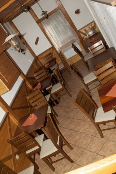 Salonek v v Agrocentru Ohrada vhodný pro firemní akce i rodinné oslavy